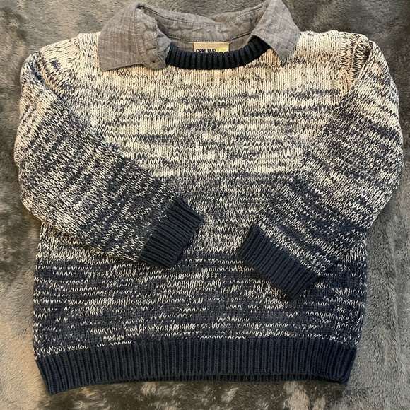 Winter 4T bundle: Blue collared sweater, Orange sweater, black & gray sweatpants - Picture 1 of 3